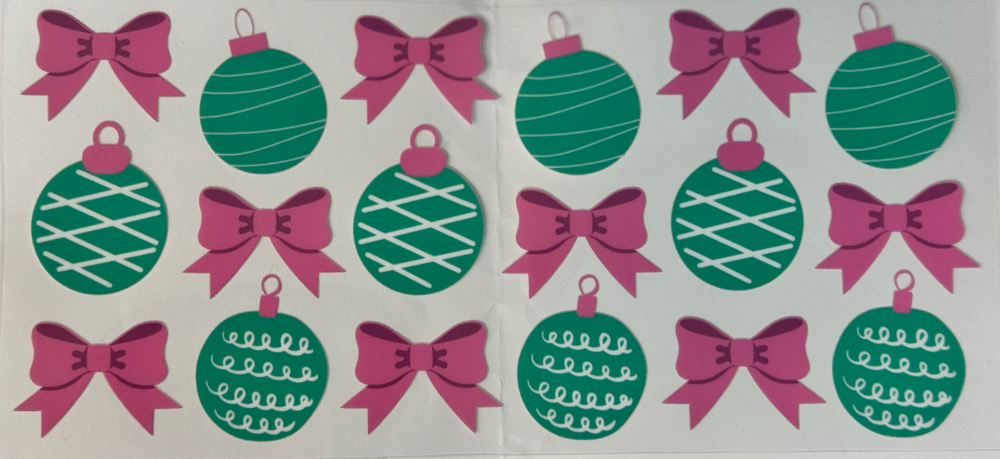 Pink/Green Ornaments & Bows