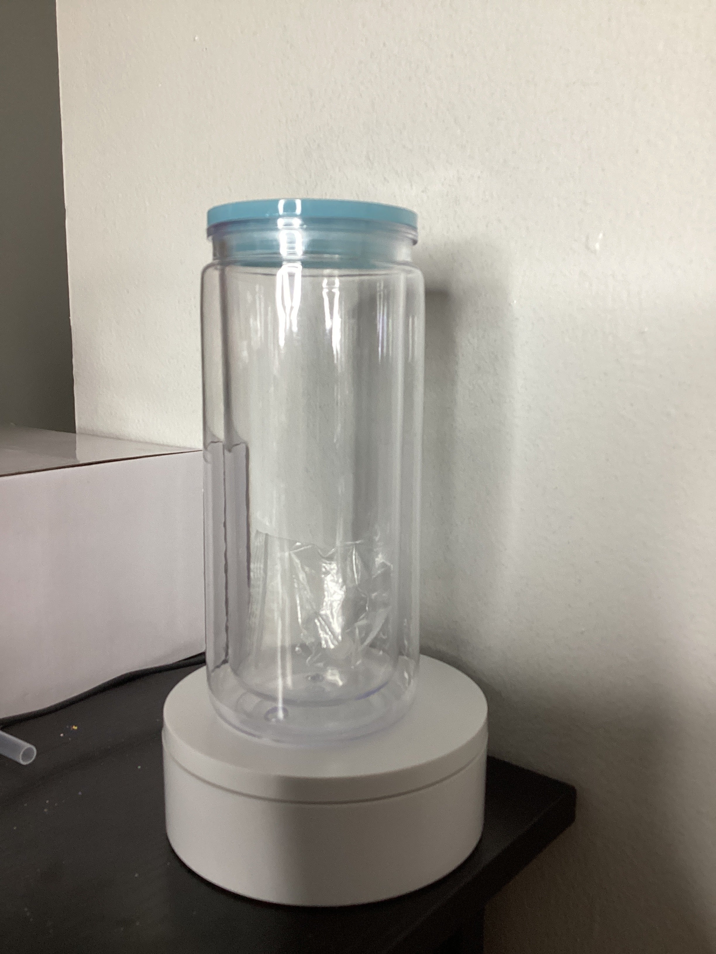 20oz Acrylic Snowglobe